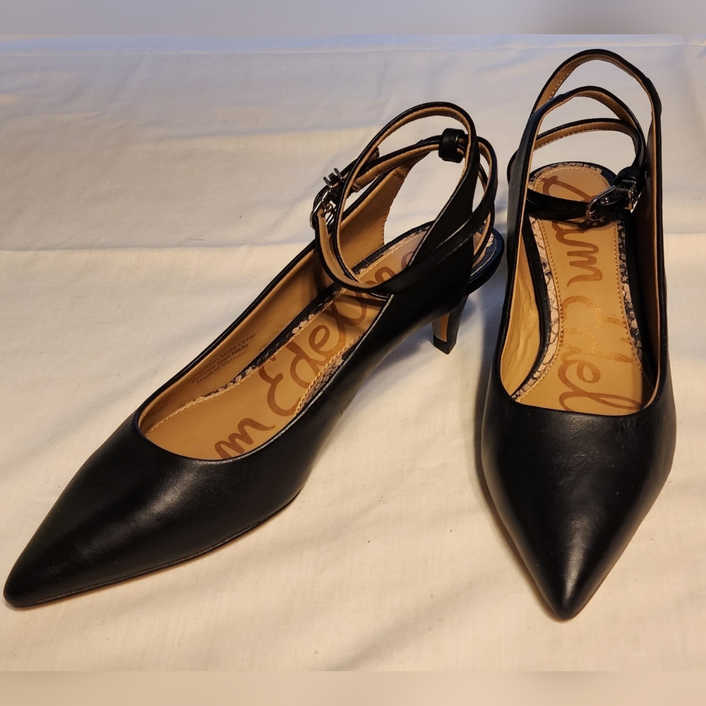 Black leather kitten heels